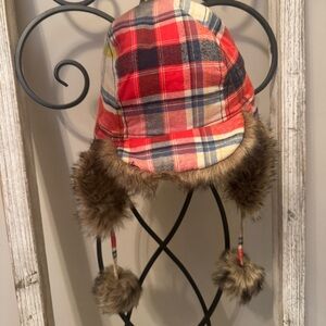 Hollister Red Blue‎ Plaid Winter Hat with Faux Fur Trim Ear Flaps and Tassles